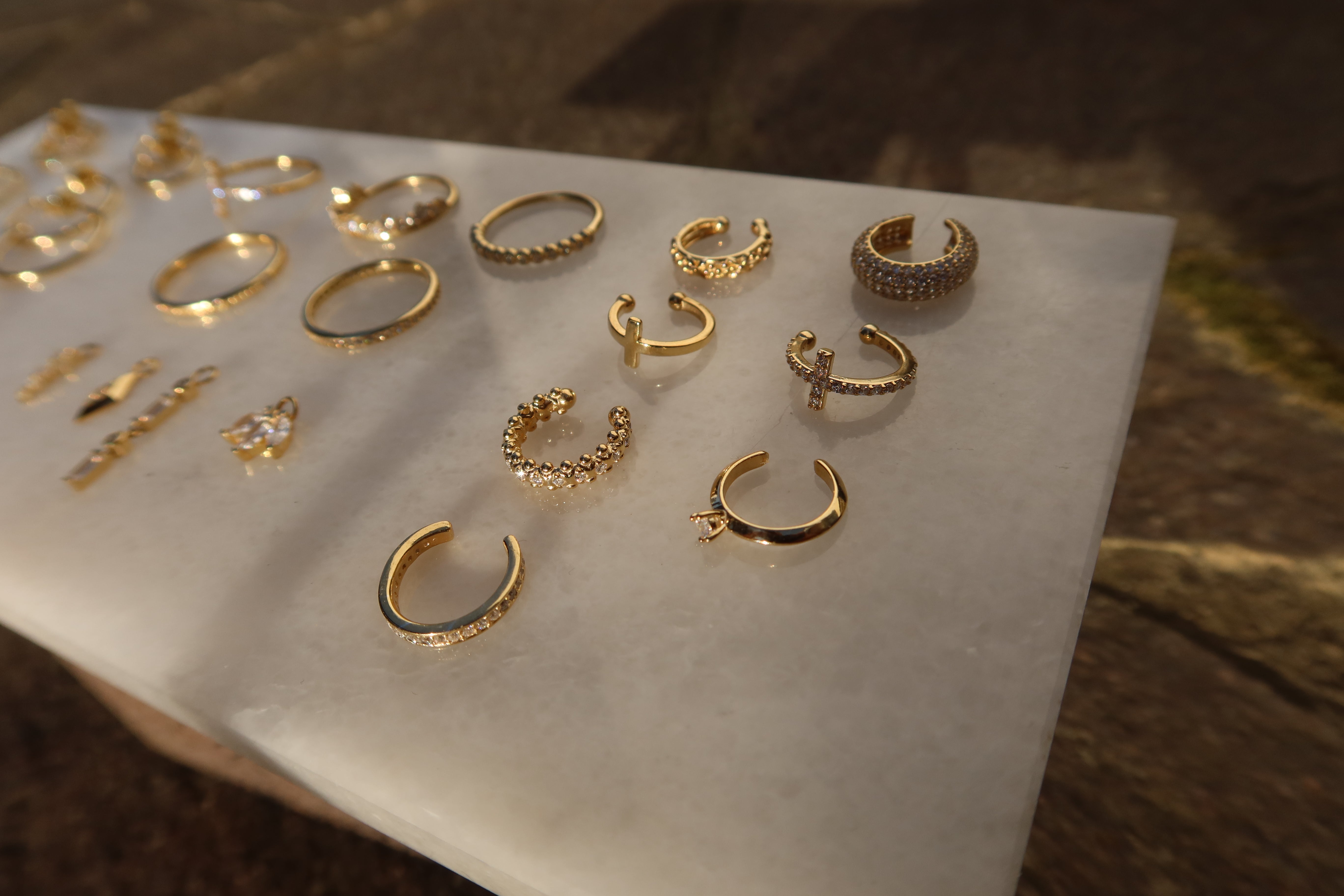 EAR CUFF