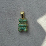 Goldener Bärchen Anhänger mit türkisgrünen Zirkonia, 17 x 8 mm, Detailfoto.