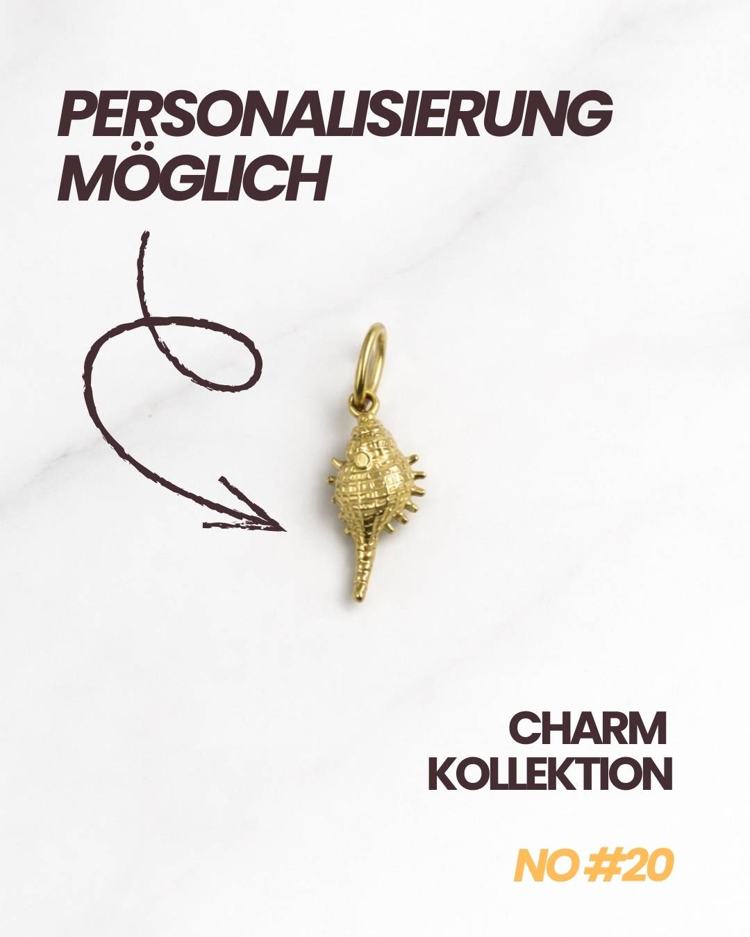 Produktmotiv „Personalisierung möglich“ mit Bali Charm in Gold, Charm-Kollektion No. 20 auf hellem Hintergrund.