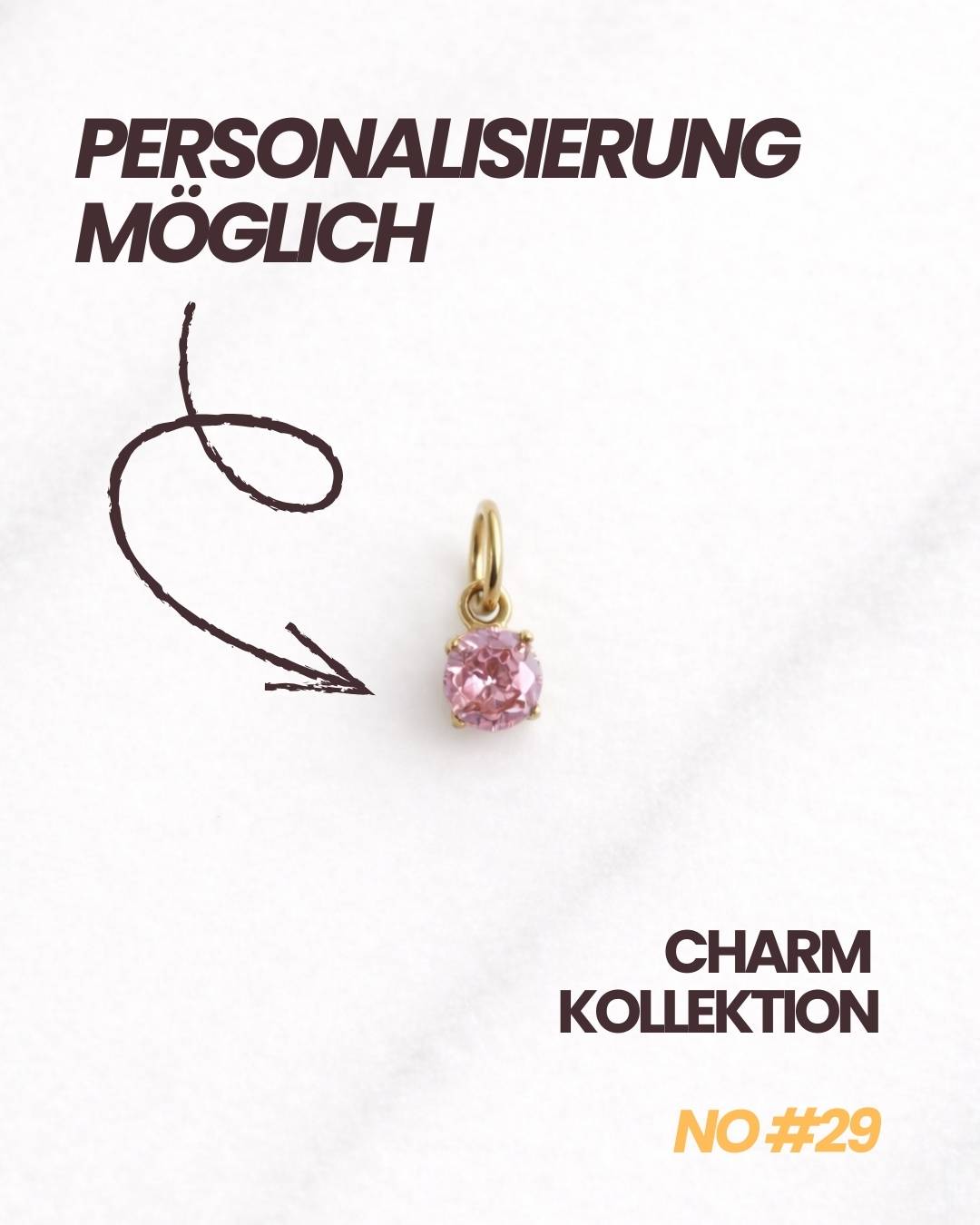 Personalisierbarer Bellagio CHARM in Gold mit funkelndem rosafarbenem Stein für Damen.