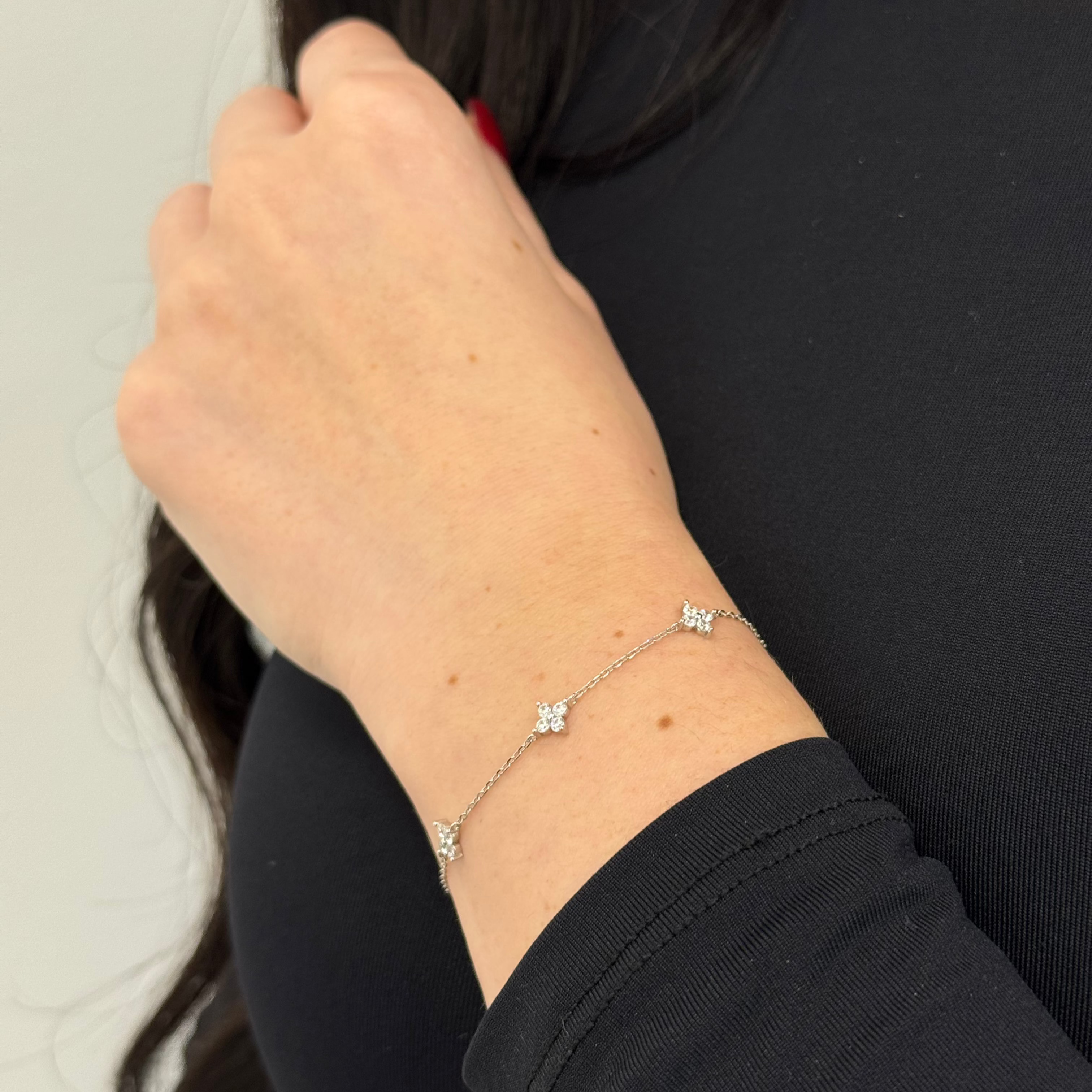 Blumen Armband Silber – filigrane Armkette für Damen, elegant & modern