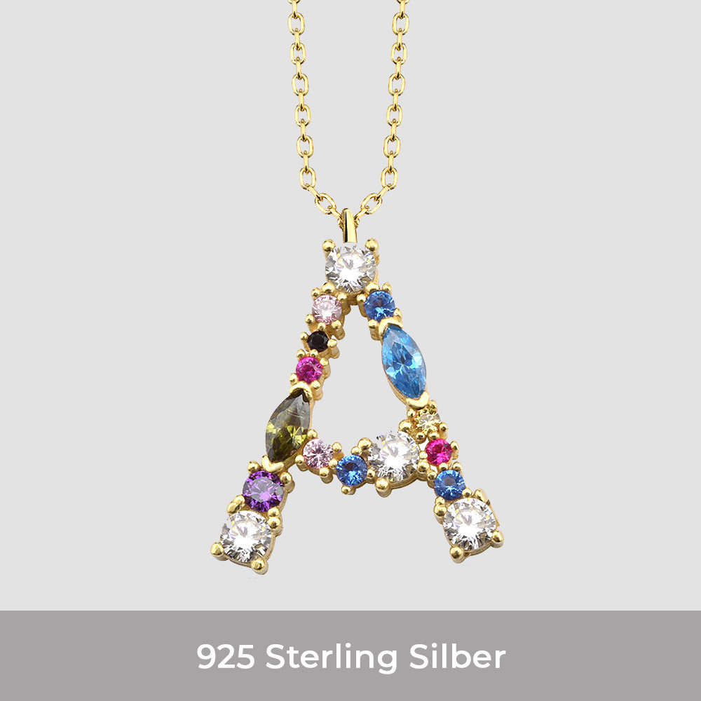 Fancy Crystals Mix Letter A Anhänger in Goldoptik mit Zirkonia Mix, Buchstaben Kette aus 925 Sterling Silber.