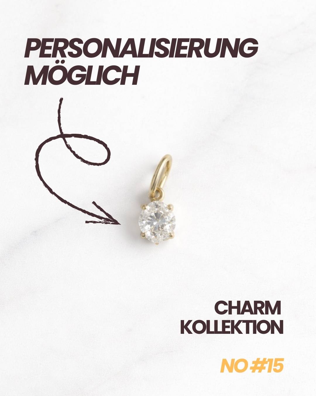 Geneva Charm in Gold mit Hinweis „Personalisierung möglich“ – kombinierbarer Charm für individuelle Looks.