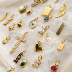 Sortierte Gold Charms Kollektion kompatibel mit Charm Halsketten