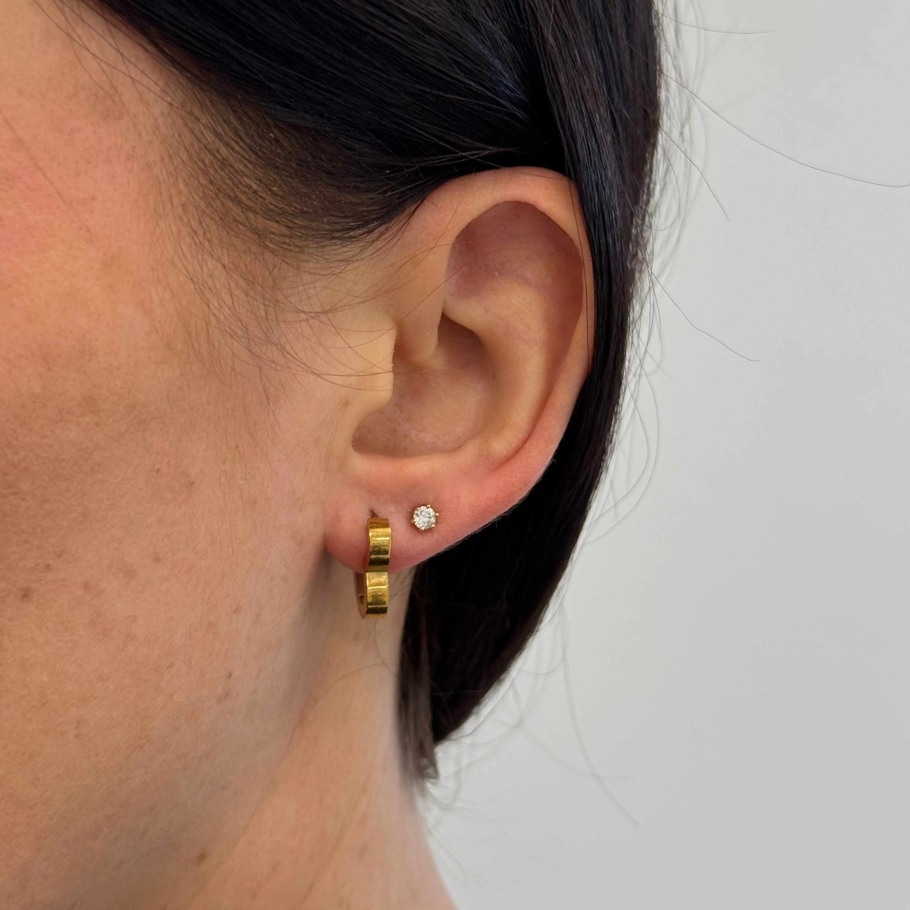Herz Creolen Gold – edler Damenschmuck, perfekt als Geschenk für Freundin oder Frau