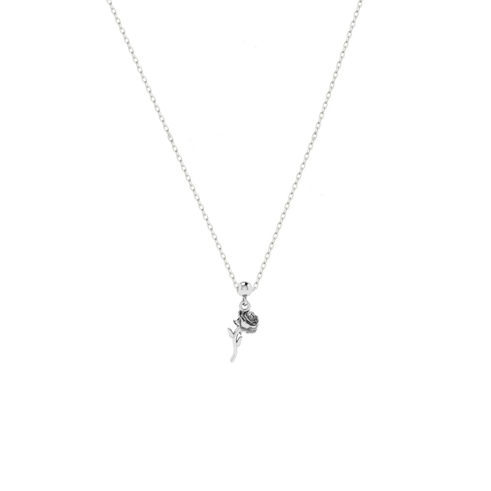 Feine Remember Me Rose Kette in Silber, verstellbare 925 Sterling Silber Kette mit filigranem Rosenanhänger.