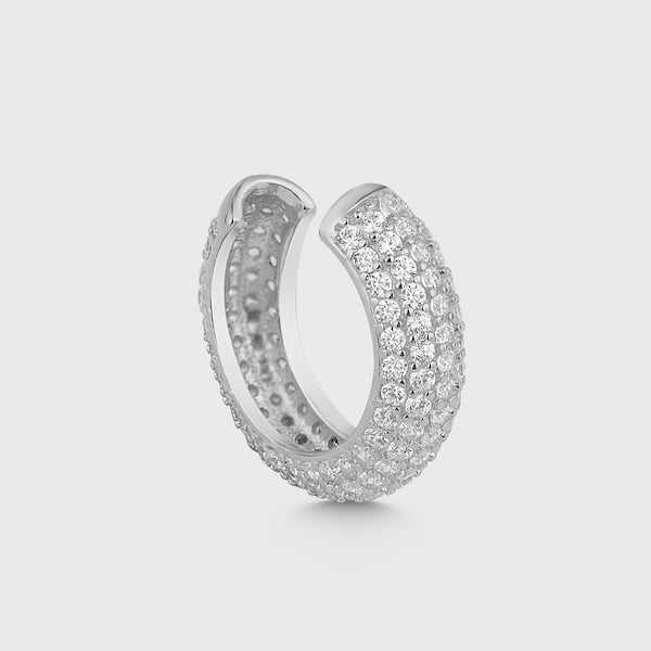 Boom Ear Cuff in Silber aus 925 Sterling Silber mit funkelnden Zirkonia Steinen.