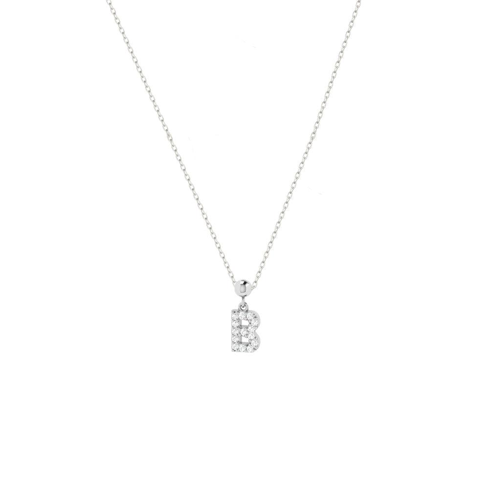 Zarte Silberhalskette mit funkelndem Charm Letter B aus Zirkonia.