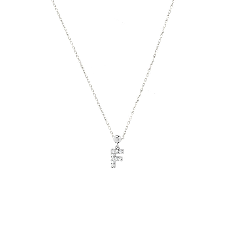 Zarte Silberhalskette mit funkelndem Charm Letter F aus Zirkonia.