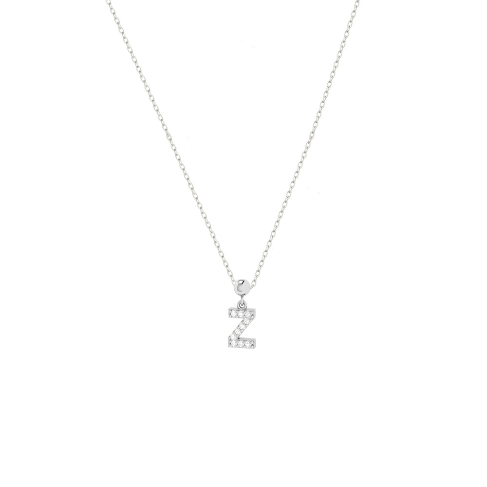 Zarte Silberhalskette mit funkelndem Charm Letter Z aus Zirkonia.