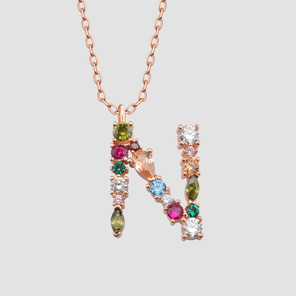 Buchstaben-Kette N in Rosé mit Zirkonia Mix – Fancy Crystals Mix Letter Anhänger von Dkeniz.