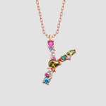 Letter-Kette Y rosévergoldet mit Zirkonia Mix – Fancy Crystals Mix Letter Anhänger an Kette.