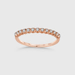 Half Zirkonia Ring in Rosévergoldung mit weißen Zirkonia, filigraner Damenring.