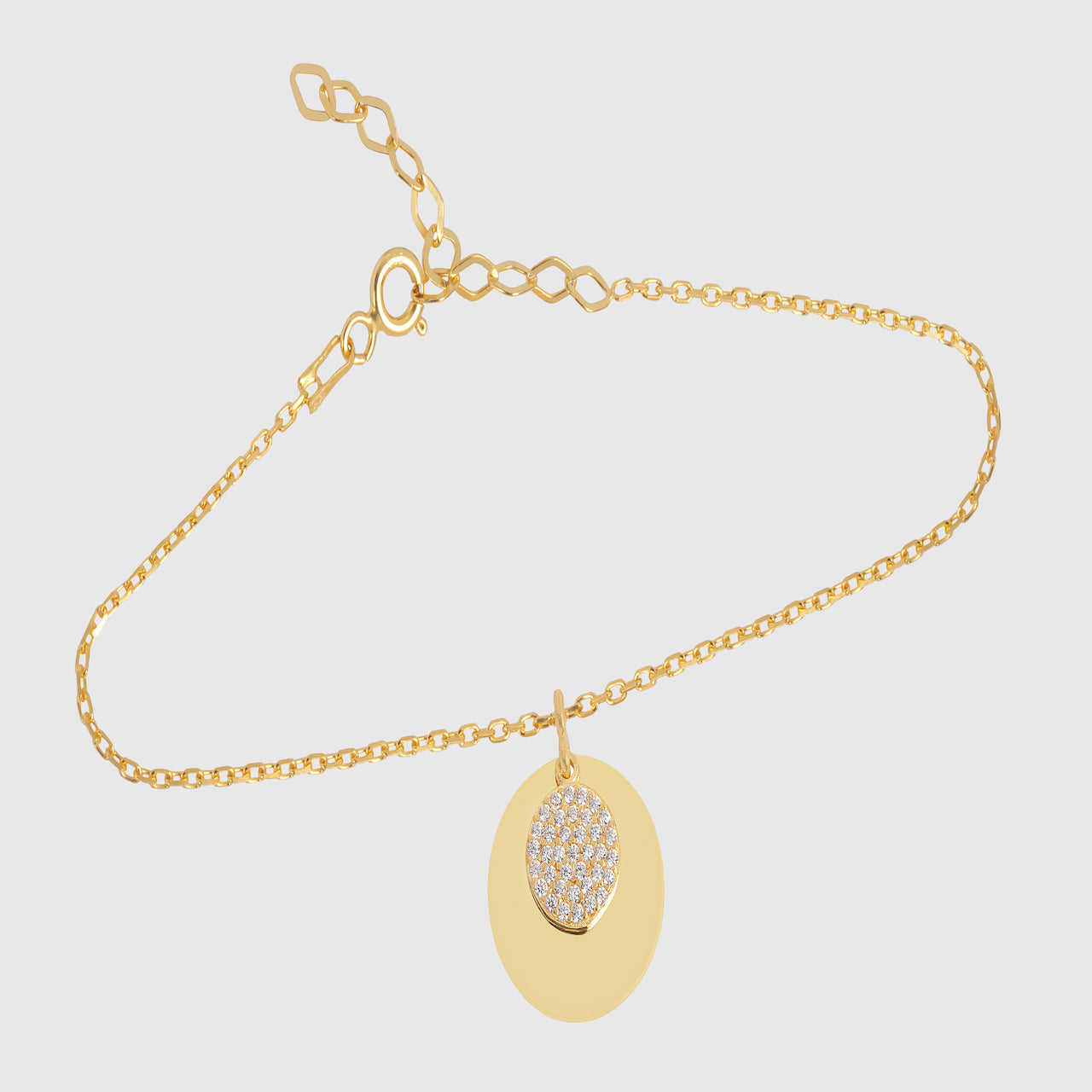 Mirror Pave Gravur Armkette Gold aus 925 Silber, 18K vergoldet, mit Spiegel-Anhänger und pavé Zirkonia.