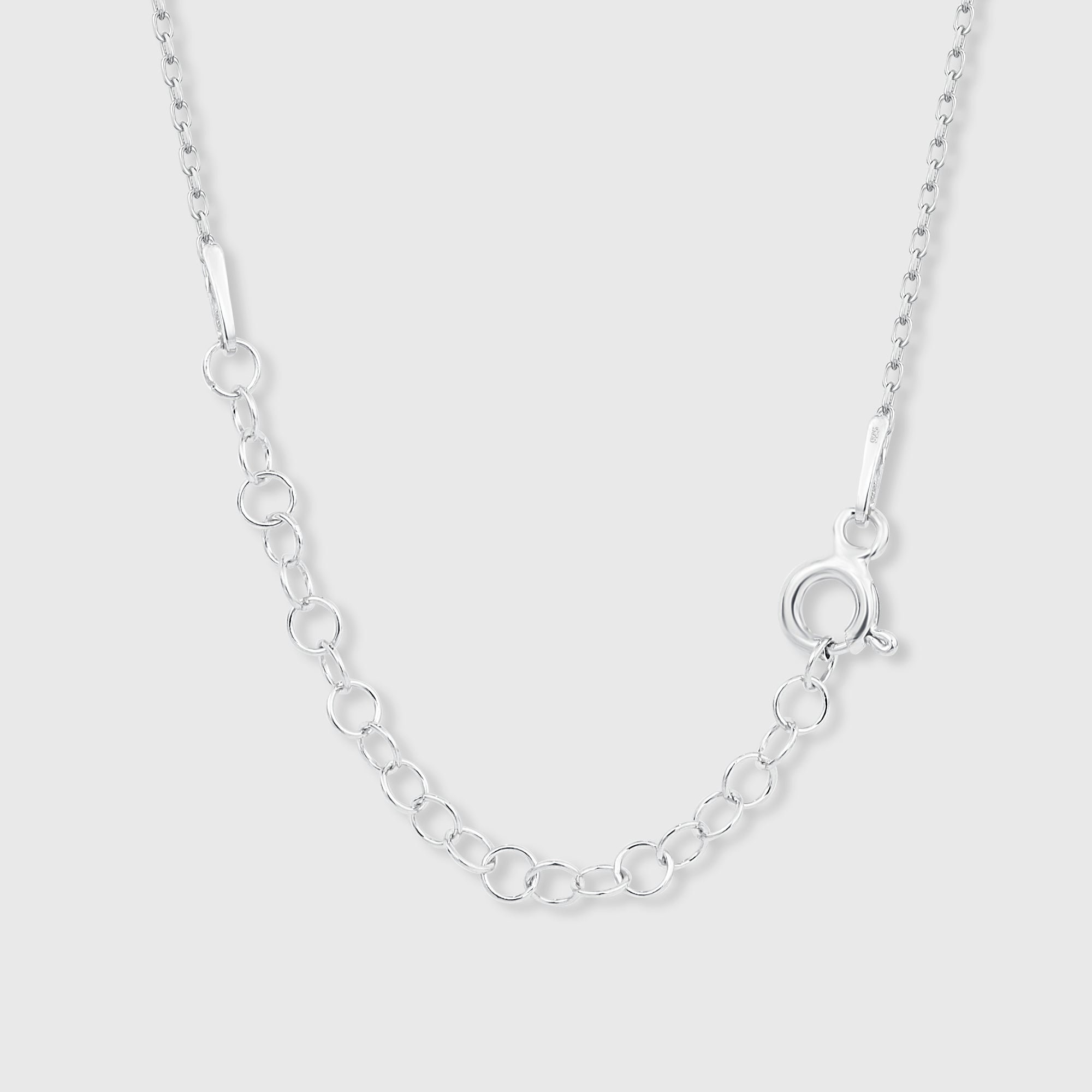 Verschluss und Verlängerungskette der Shiny Charms Kette aus 925 Sterling Silber.